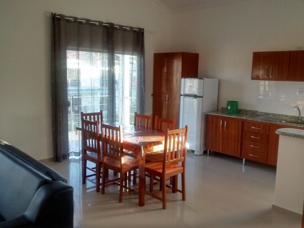 Residencial Golfinhos Apartment
